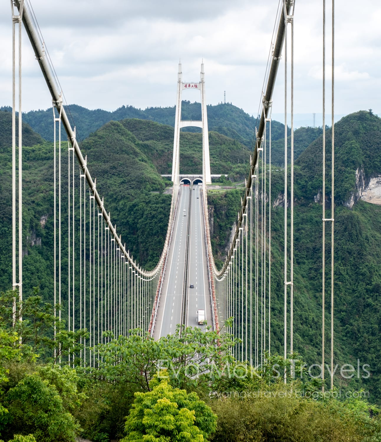 矮寨大橋