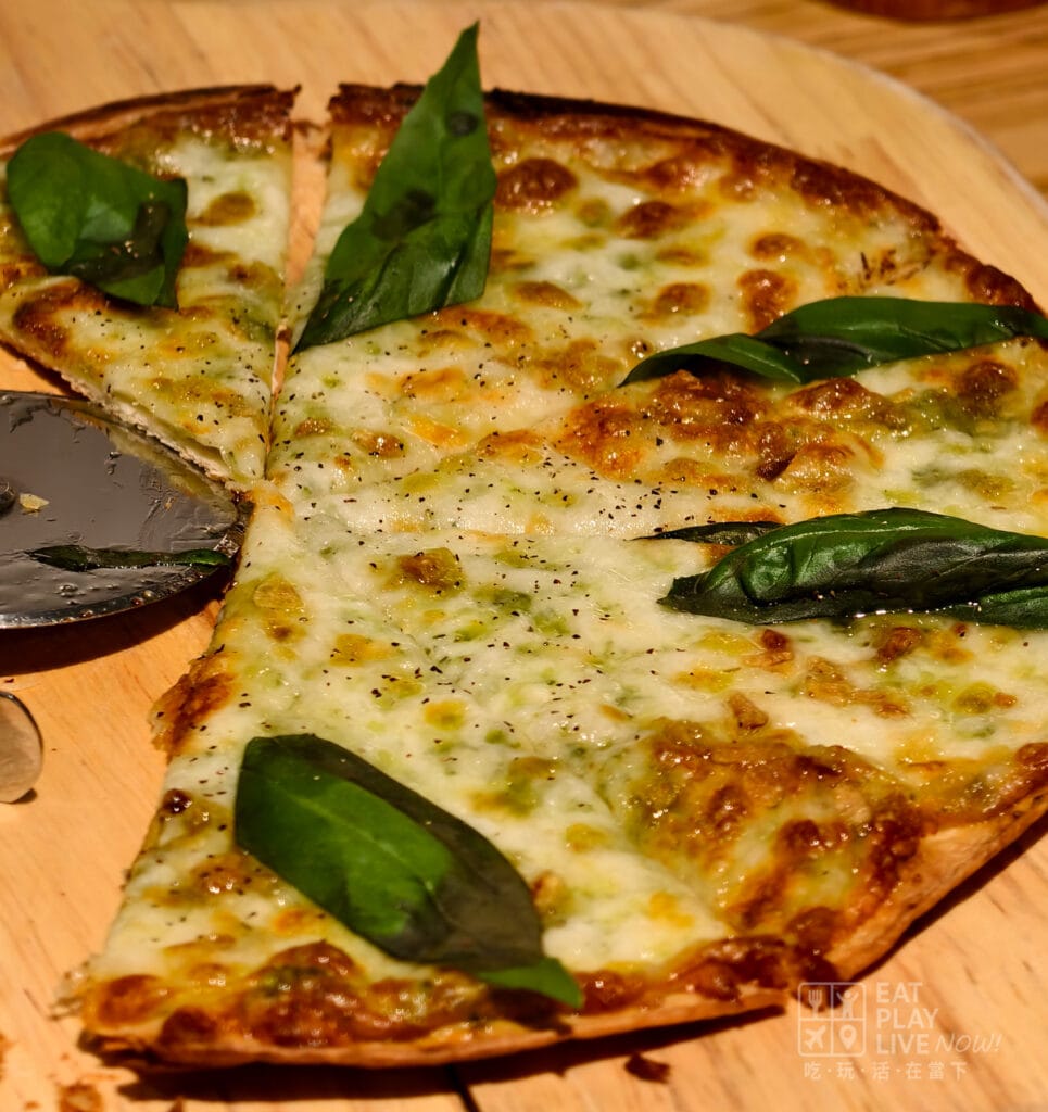 意大利羅勒芝士薄餅