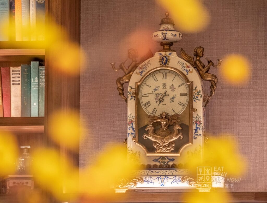 新中央酒店四樓