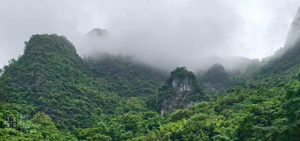 銀子岩